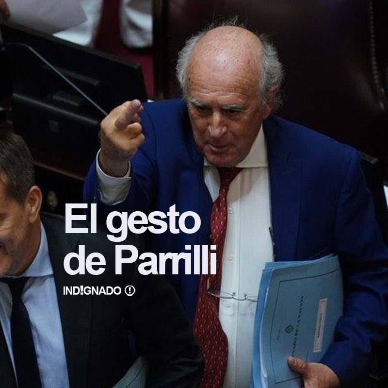 El gesto de Parrilli al zafar de la suspensión en el Senado en un insulto a todos los argentinos de bien y a los muertos en la Amia. Este SORETE debería estar preso de por vida y le deberían embargar hasta el último centavo. ¿Todos coincidimos que es una BASURA? 🔥👊🏻