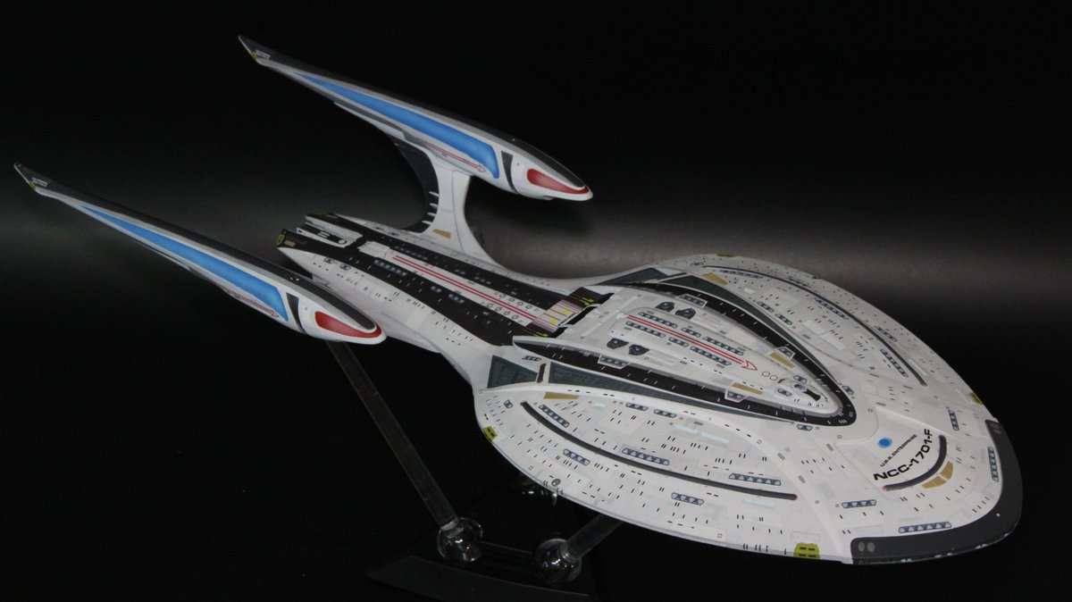CStarships's tweet image. 1/2500 scale Odyssey class U.S.S. Enterprise F using the 3D print file from @DylanWassell6 on his Patreon StarshipsNStuff

#startrek #odysseyclass #starship #modelmaking #3dprint #resinprinting