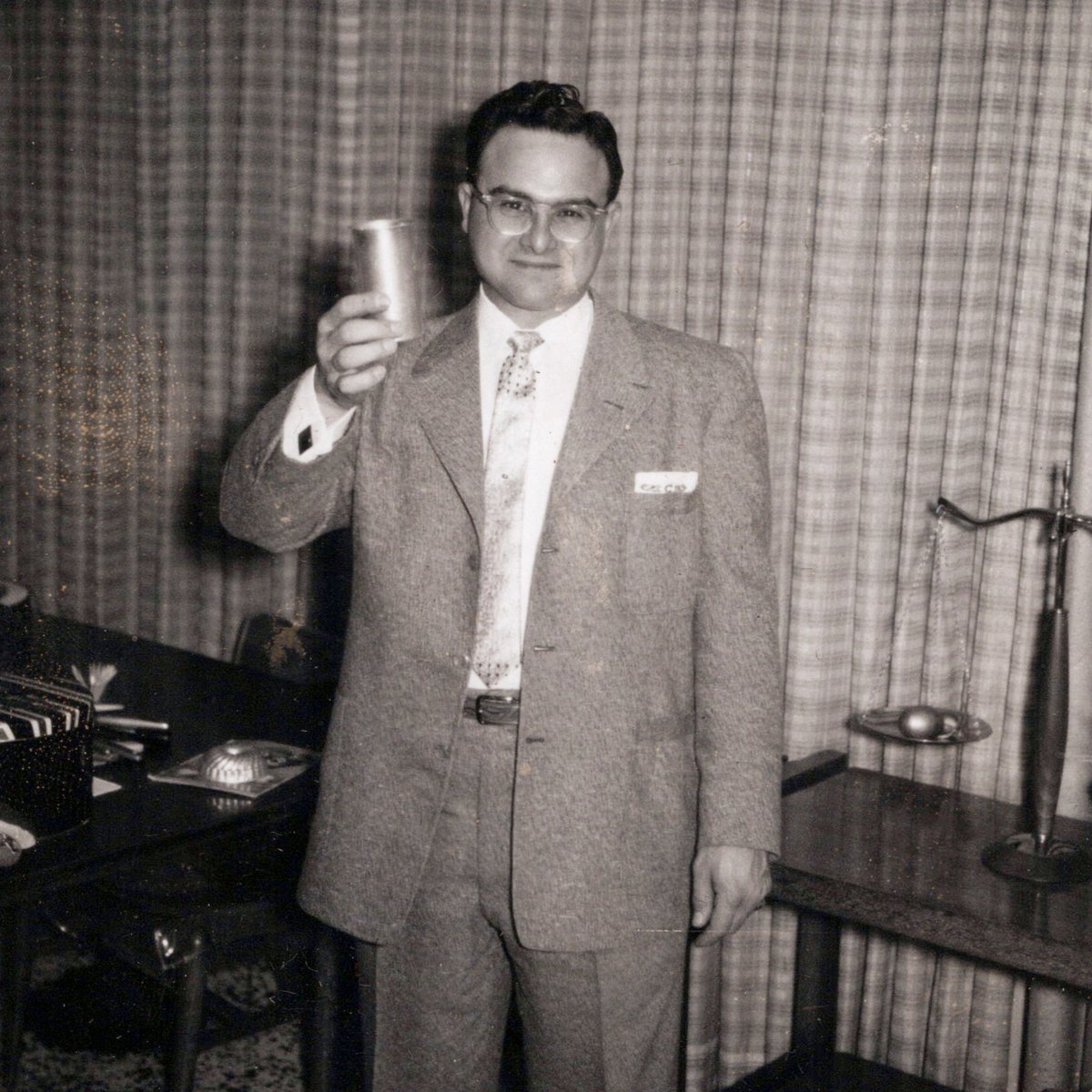 Perry Caravello Live tweet media