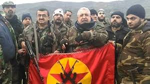 بالله عليكم لا تنسوا #جزار_بانياس #علي_كيالي المعروف بلقب #معراج_أورال

كيالي أمين عام الجبهة الشعبية لتحرير لواء اسكندرون التي انشأها الهالك #غائط_الاسد وهو نصيري سوري من لواء اسكندرون ويحمل الجنسية التركية.

فضل المنشور وتابع الثريد لتتعرف على شيء من إجرام علي كيالي.