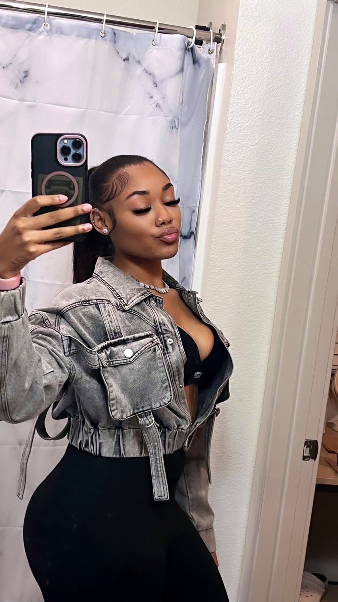 i cant lie my mama made some fine sh!t🥰