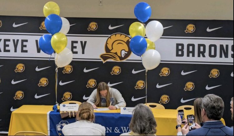Congratulations <a href="/JadenHamilton23/">Jay Hamilton</a> as she has signed her letter of intent today to play <a href="/JWUCSoftball/">JWU Charlotte Softball</a>