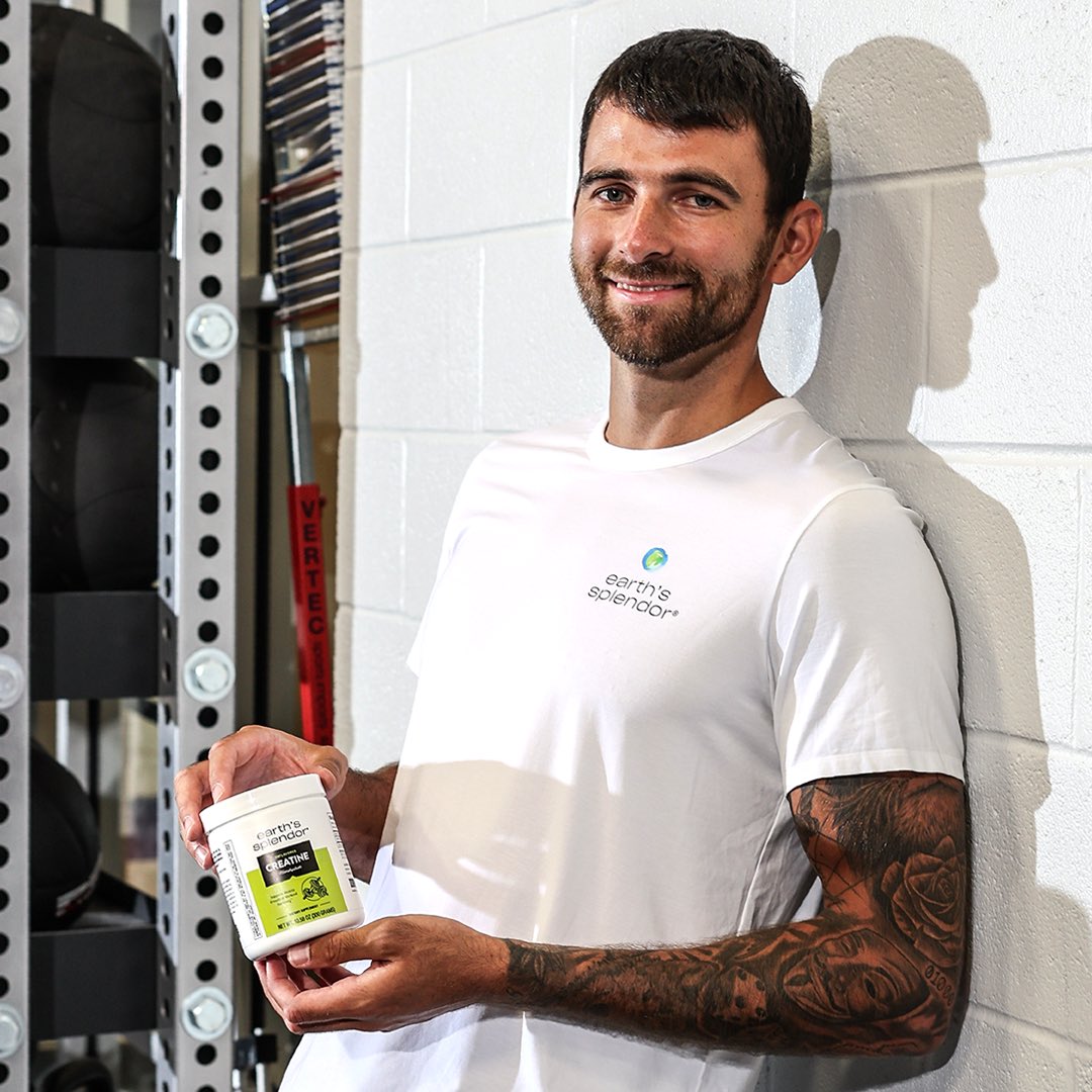 #ad Every rep, every shot, every game, I’m fueled by @earths_splendor #Creatine. With support for muscle strength, endurance, and fast recovery, I’m ready to bring my best. Let’s go!
🔗 earthssplendor.com/creatine?utm_s…
#TreatYourBodyLikeAProfessional #EarthsSplendor