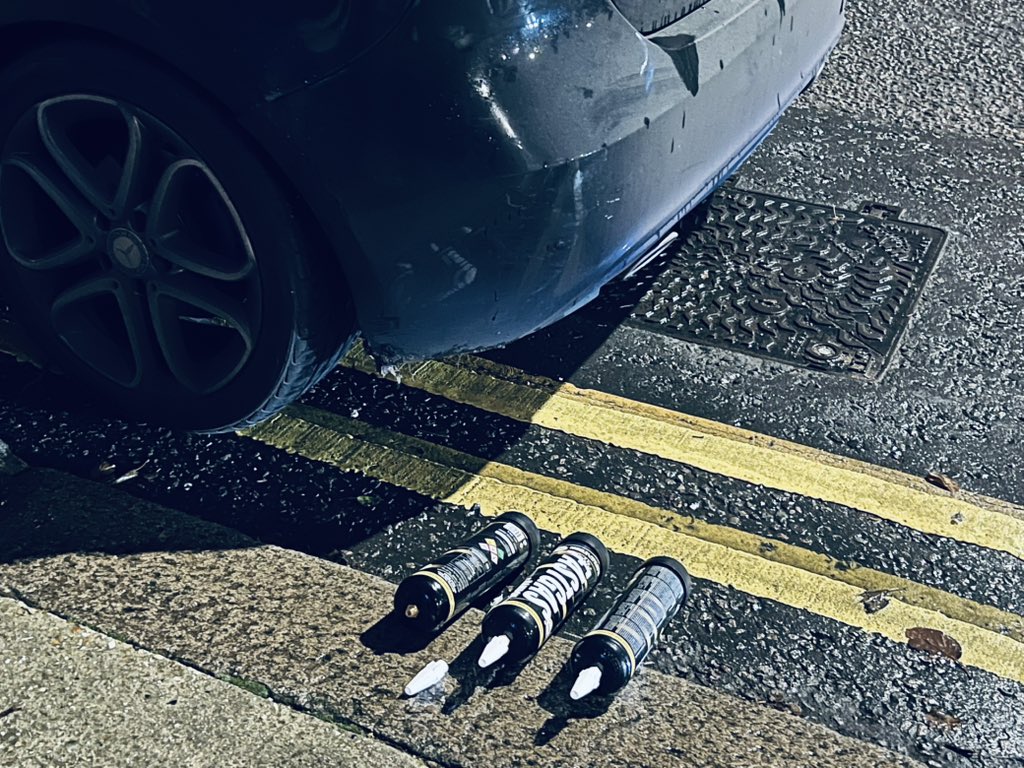 MPSHarlesden's tweet photo. #HarlesdenTCT officers stopped a vehicle after it was showing no insurance &amp; MOT. Grounds arose for a #drug search, resulting in Class B #Cannabis &amp; Class C #Psychoactive substance being seized. Driver postal #charged to court for drugs &amp; driving offences #Harlesden #StopSearch https://t.co/QMQrmaZEHr