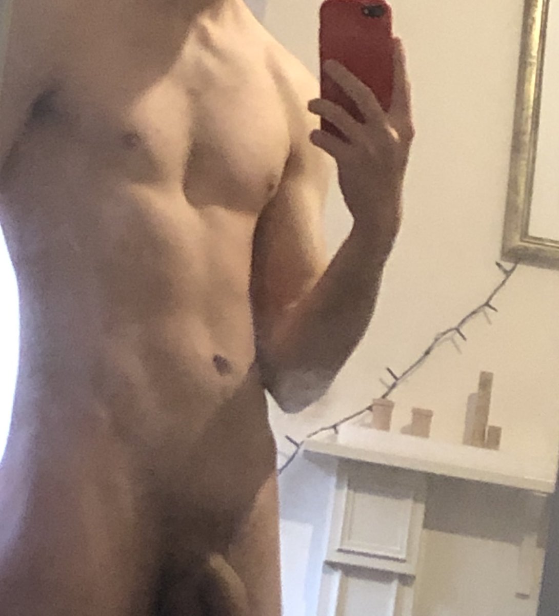 Mirrors, mirrors, mirrors <3

#nsfw #nsfwtw