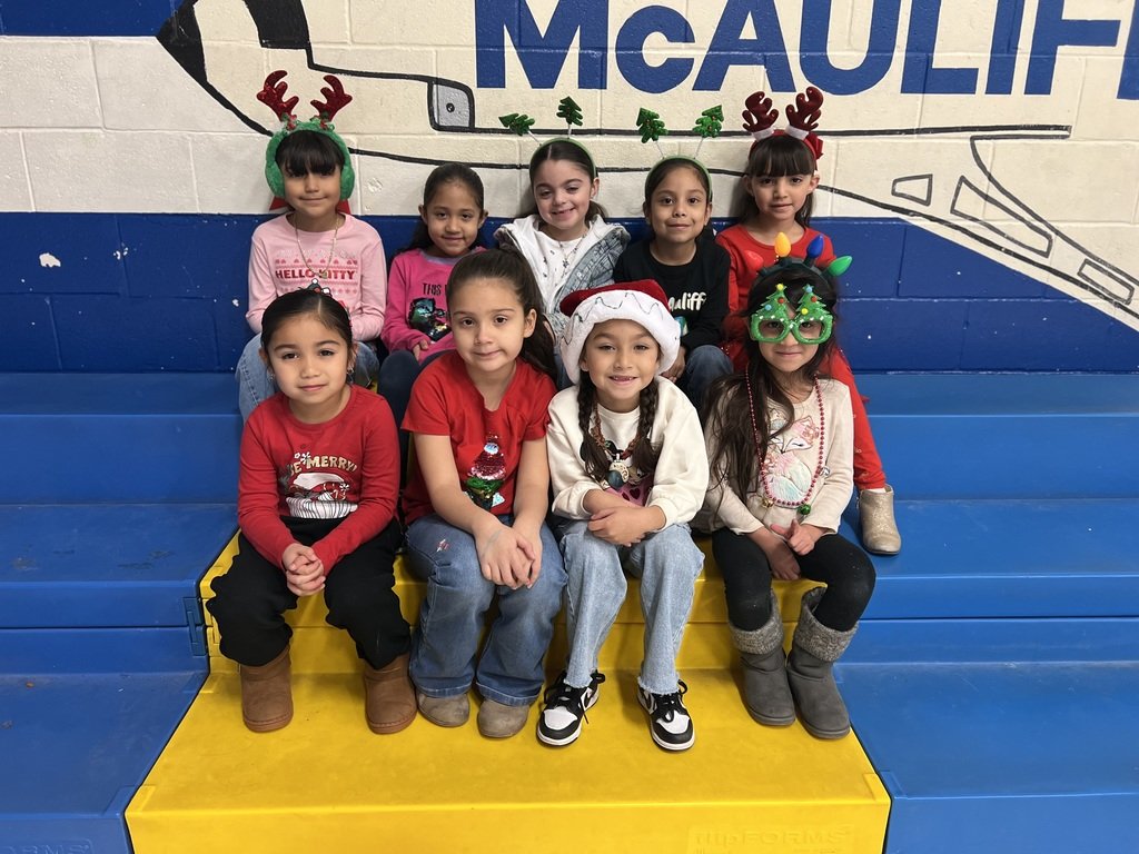 Today our students are rocked their holiday spirit by dressing up in Christmas gear from head to toe! From Santa hats to festive sweaters, reindeer antlers, and holiday socks, the halls were brimming with cheer and creativity. 🌟🎄🎅