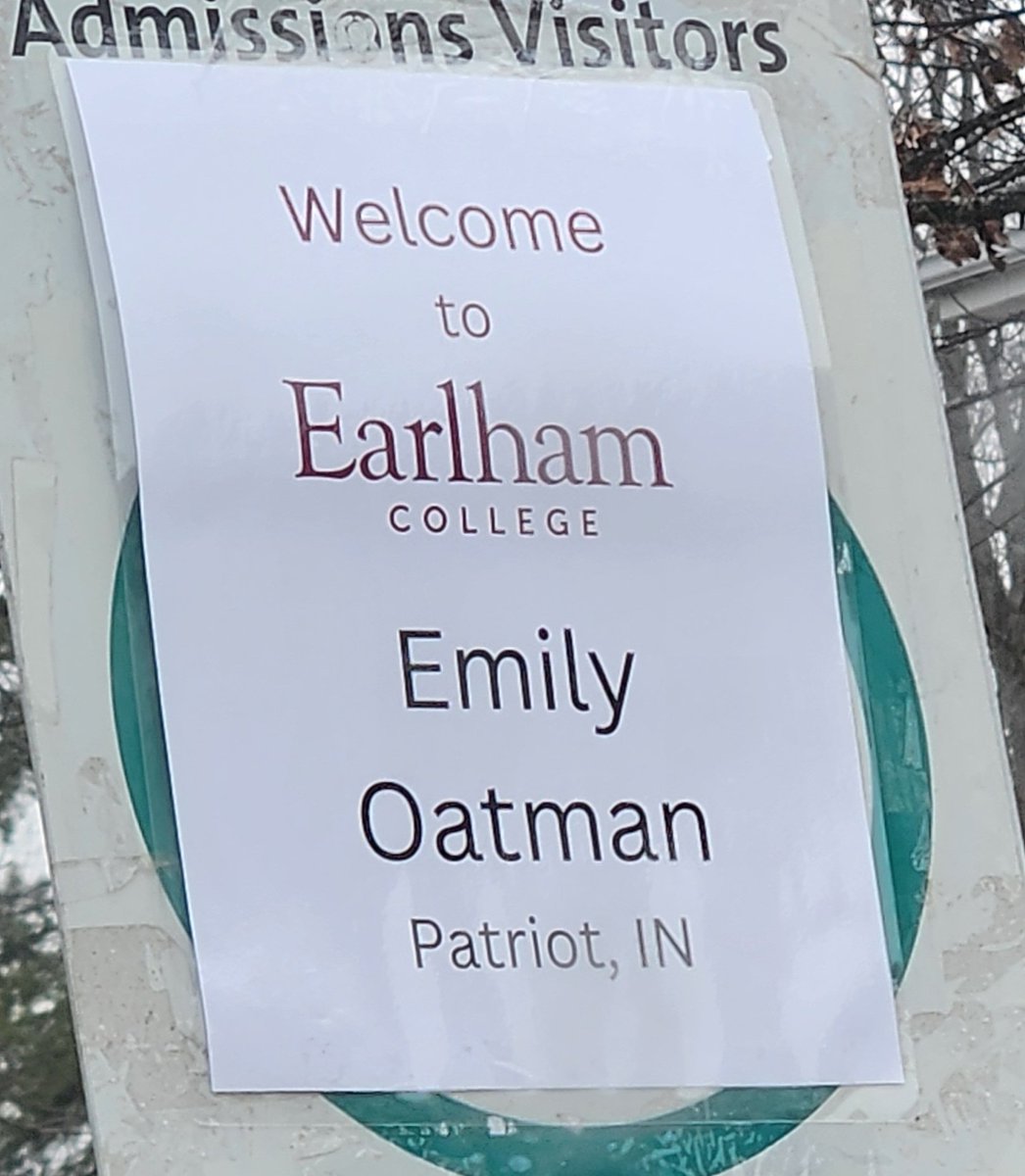 EmilyOatman15's tweet photo. I had an amazing visit @earlham1847 today. Thank you to the admissions & psychology staff for the campus tour & information. Thank you @strike3_next & @Quaker_softball for taking the time to have lunch, tour the athletic/softball facilities & discuss the @Quaker_softball program. I had an amazing time and am looking forward to seeing you again. @UnityPirillo @CoastRecruits @CoastRecruitsSB @DfwSho @Get2CollegAth @TopPreps @SBRRetweets @SoftballRecruit @UncommittedUsa @BoostSoftball @recruitmeSB