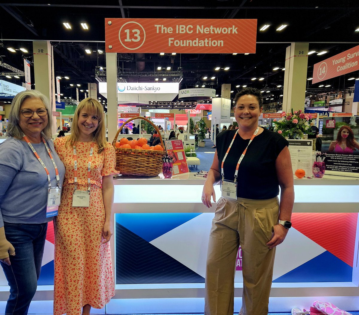 The IBC Network Foundation (@talkibc) on Twitter photo It was lovely running into a UK doctor who happened to be wearing orange! <a href="/kittyfairhurst/">Kit Fairhurst</a> tks for stopping!
<a href="/IBCNetworkUK/">The Inflammatory Breast Cancer Network UK</a> w <a href="/TerryLynnArnold/">Terry Lynn Arnold</a> #sbcs24 #WearItOrange It was lovely running into a UK doctor who happened to be wearing orange! <a href="/kittyfairhurst/">Kit Fairhurst</a> tks for stopping!
<a href="/IBCNetworkUK/">The Inflammatory Breast Cancer Network UK</a> w <a href="/TerryLynnArnold/">Terry Lynn Arnold</a> #sbcs24 #WearItOrange