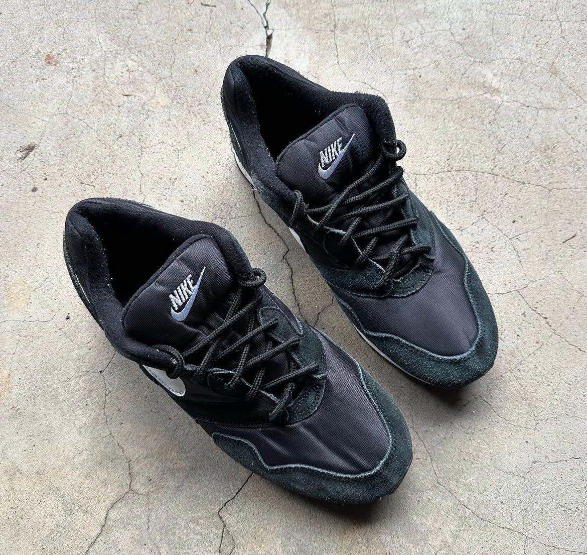 heaven's gate air max