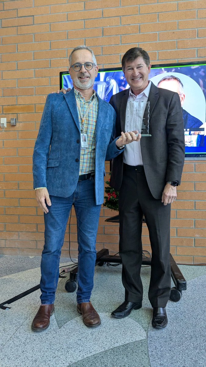 Rueda's Lab (@lab_rueda) on Twitter photo 📢Congratulations to Dr. <a href="/YoavKeynan/">Yoav Keynan</a> for the Dr. Fred Aoki Career Achievement Award! You are excellent in everything you do, but more important, such an incredible supporter, mentor, inspiration, and source of ideas and problem solving!🥳 <a href="/um_research/">uManitoba Research</a> <a href="/UM_RadyFHS/">U of M Rady Faculty</a> <a href="/UofMMedMicro/">UofM Med Micro & ID</a> 📢Congratulations to Dr. <a href="/YoavKeynan/">Yoav Keynan</a> for the Dr. Fred Aoki Career Achievement Award! You are excellent in everything you do, but more important, such an incredible supporter, mentor, inspiration, and source of ideas and problem solving!🥳 <a href="/um_research/">uManitoba Research</a> <a href="/UM_RadyFHS/">U of M Rady Faculty</a> <a href="/UofMMedMicro/">UofM Med Micro & ID</a>