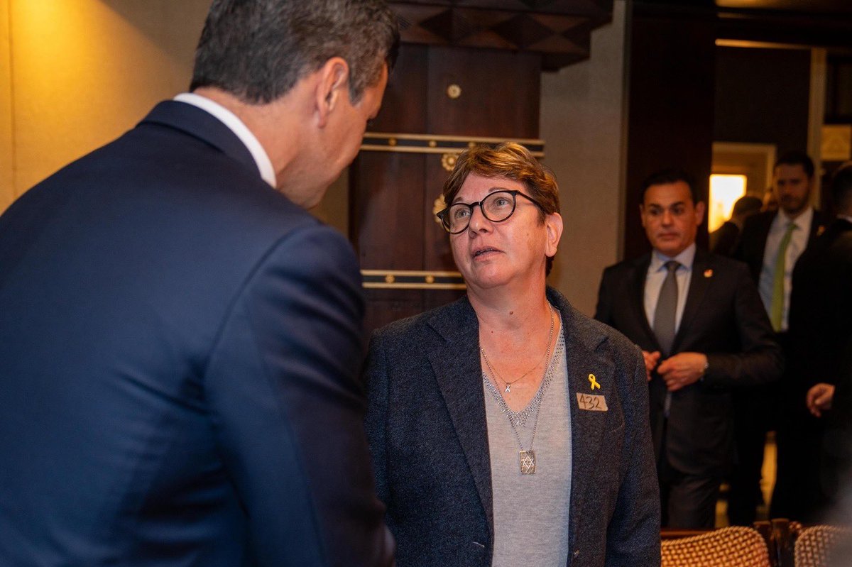 Santiago Peña tweet media