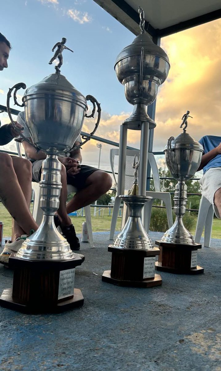 Buenas tardes, campeones invictos, ganame uno jajaja🏆🏆🏆