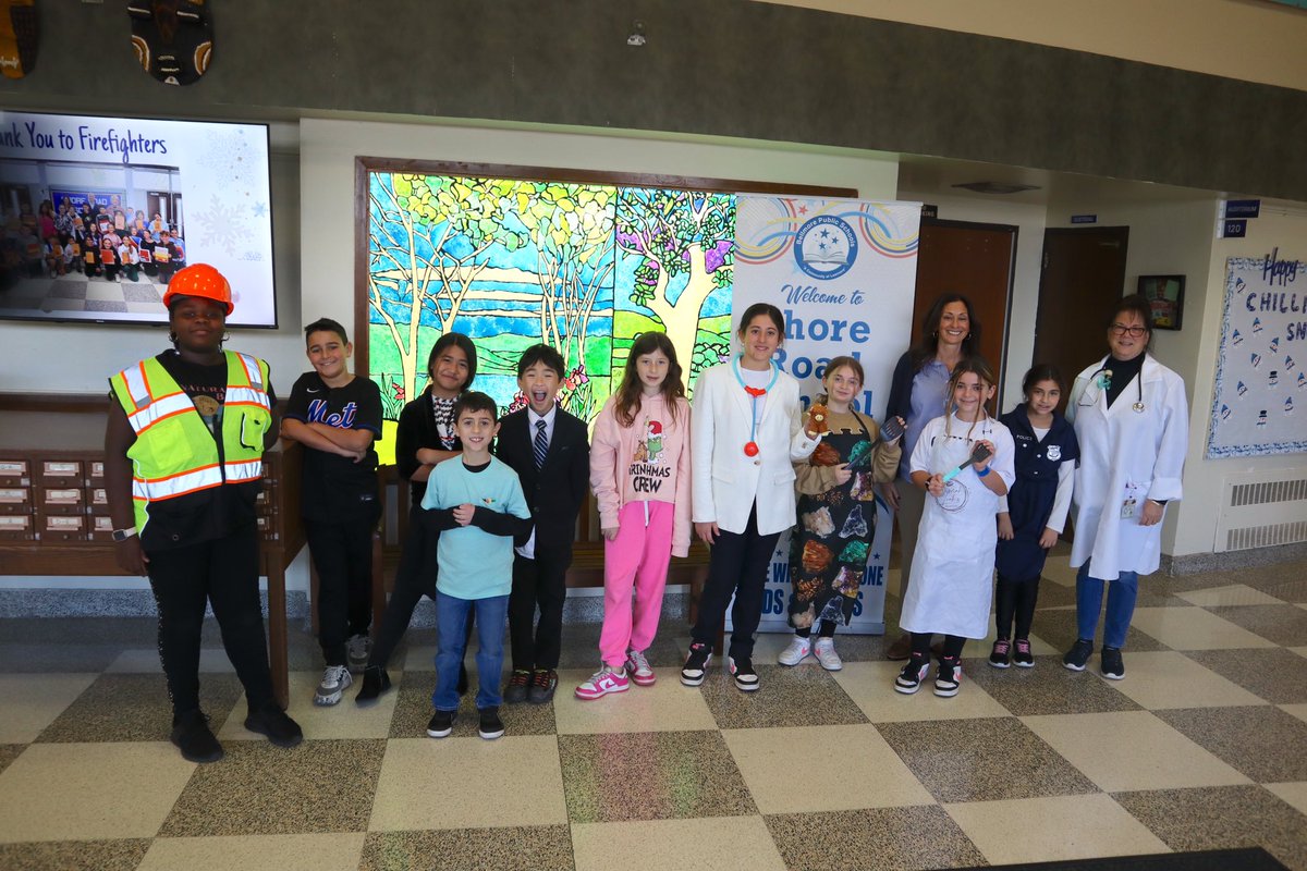 Shore Road’s Red Ribbon Week culminated in “Dress for Success” day, when Shining Star Leaders dressed as doctors, business owners, construction workers and more! #starsleadandlearn
