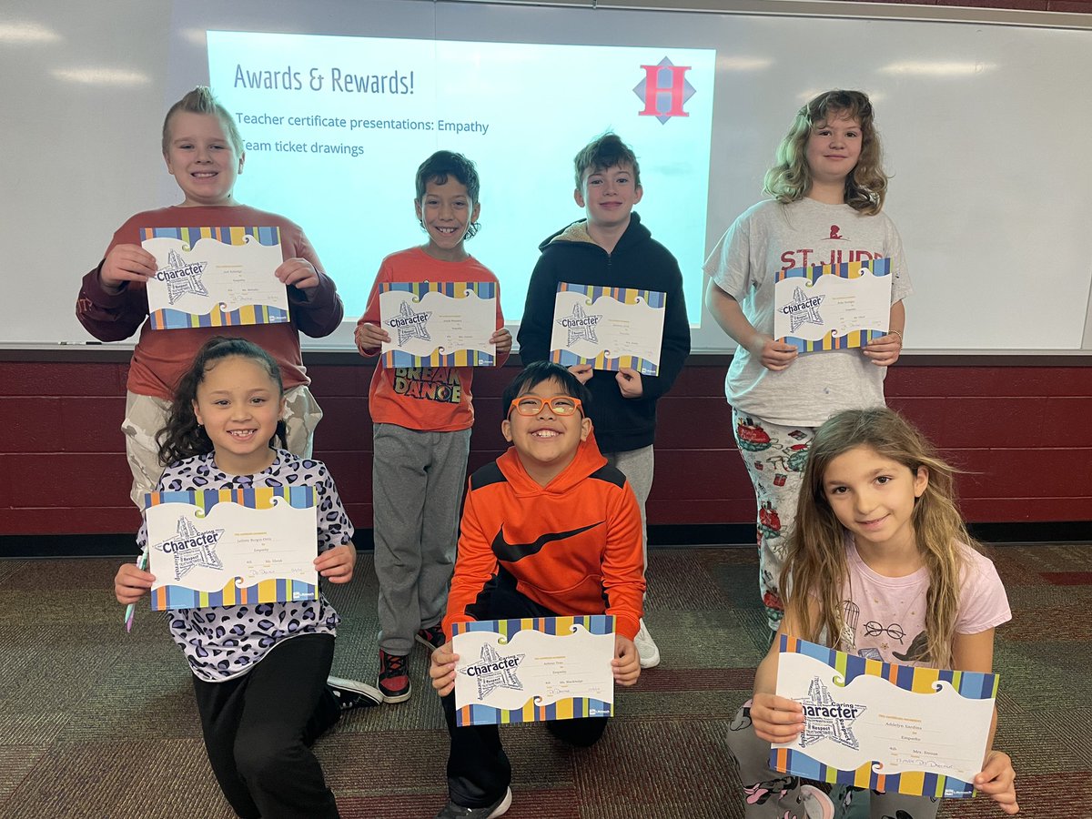 LICDaecher's tweet photo. Congrats to our 4th grade Students of the Month for demonstrating empathy! @hempfield https://t.co/tgmckeRfDU