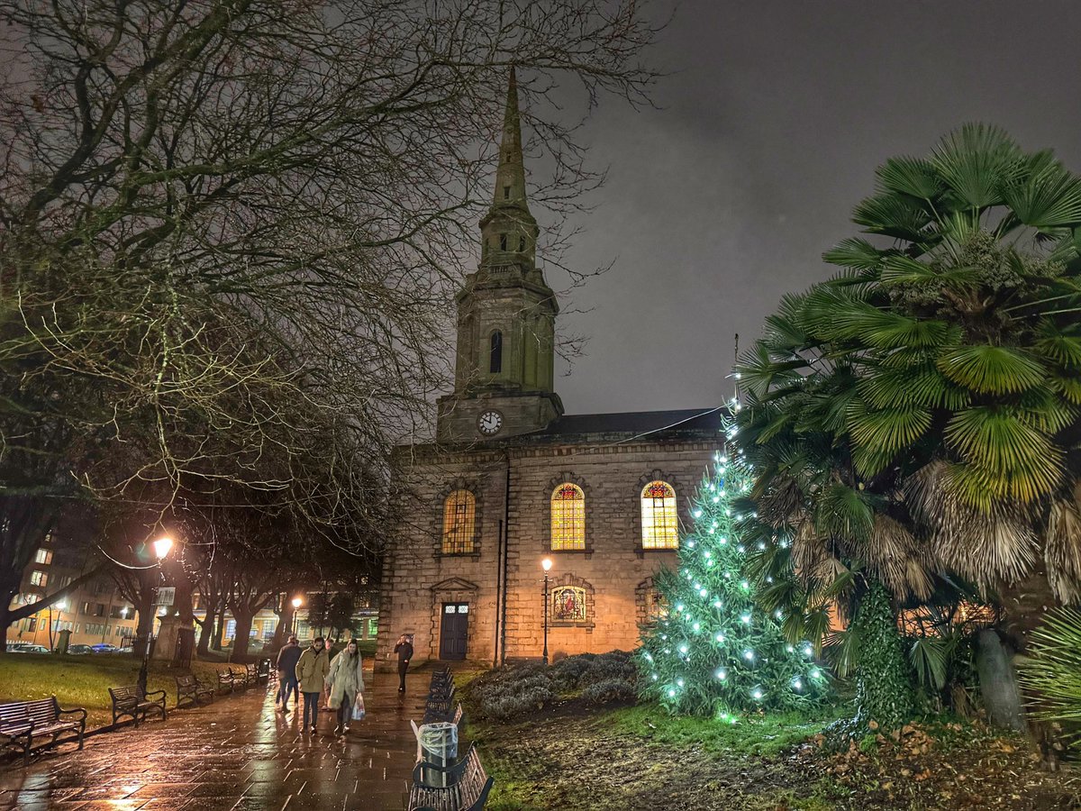 MyJQ's tweet photo. The #JewelleryQuarter looking fabulous to night!
#JQLife https://t.co/1fTjzR8NN8