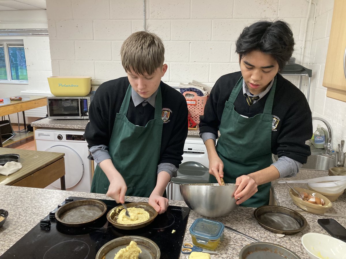 BCS Programmes (@prog_bcs) on Twitter photo TY Christmas bake took place this morning. Very serious work with some fantastic results. Students preparing a Christmas bake for their families. <a href="/BlakestownCS/">Blakestown CS</a> <a href="/Oide_TY/">Oide Transition Year</a> <a href="/lecheiletrust1/">Le Chéile Schools Trust</a> TY Christmas bake took place this morning. Very serious work with some fantastic results. Students preparing a Christmas bake for their families. <a href="/BlakestownCS/">Blakestown CS</a> <a href="/Oide_TY/">Oide Transition Year</a> <a href="/lecheiletrust1/">Le Chéile Schools Trust</a>