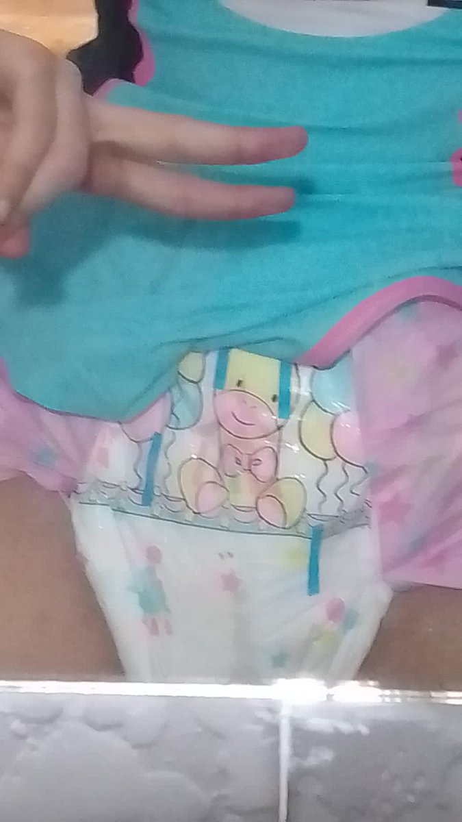 tracersweet's tweet photo. Holi *en girafa https://t.co/0maRiXpoWf