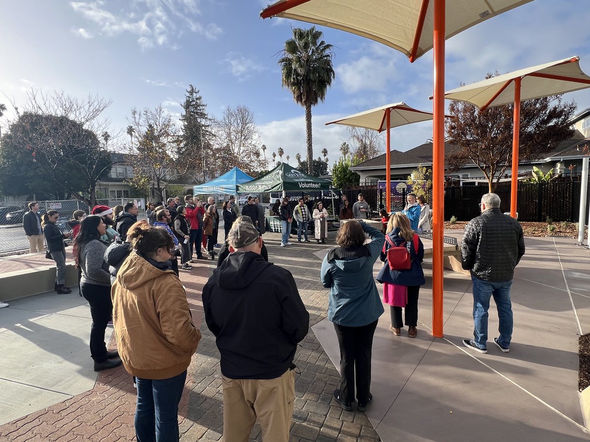 chrisroth408's tweet photo. Congrats to Shasta Hanchett Park neighbors & city leaders for the grand opening of our City’s brand new Beautiful Way Pocket Park along The Alameda! @sjparksandrec @visitthealameda @parkperson @KS_Sanjose @mulcahyforsj #SJD6 https://t.co/a5e2Nw4bol