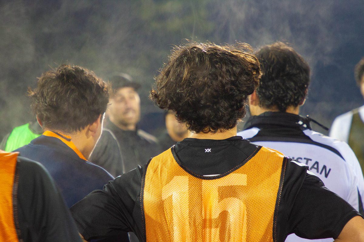 Iron Rose FC tweet media