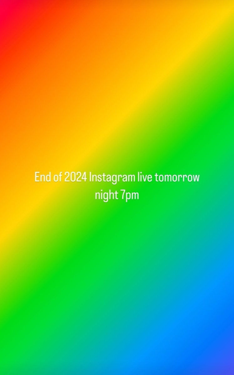 Garyismyhero's tweet photo. @GaryBarlow on #Instagram(-story) 😊 #lastfewdays #♥️🦘 #reposts #tomorrow #cheers #Instagram(-live) #thinkaboutyourtimedifferencewiththeUK #end #🍷🍇 #night #2024 https://t.co/nnD8XnSGaO