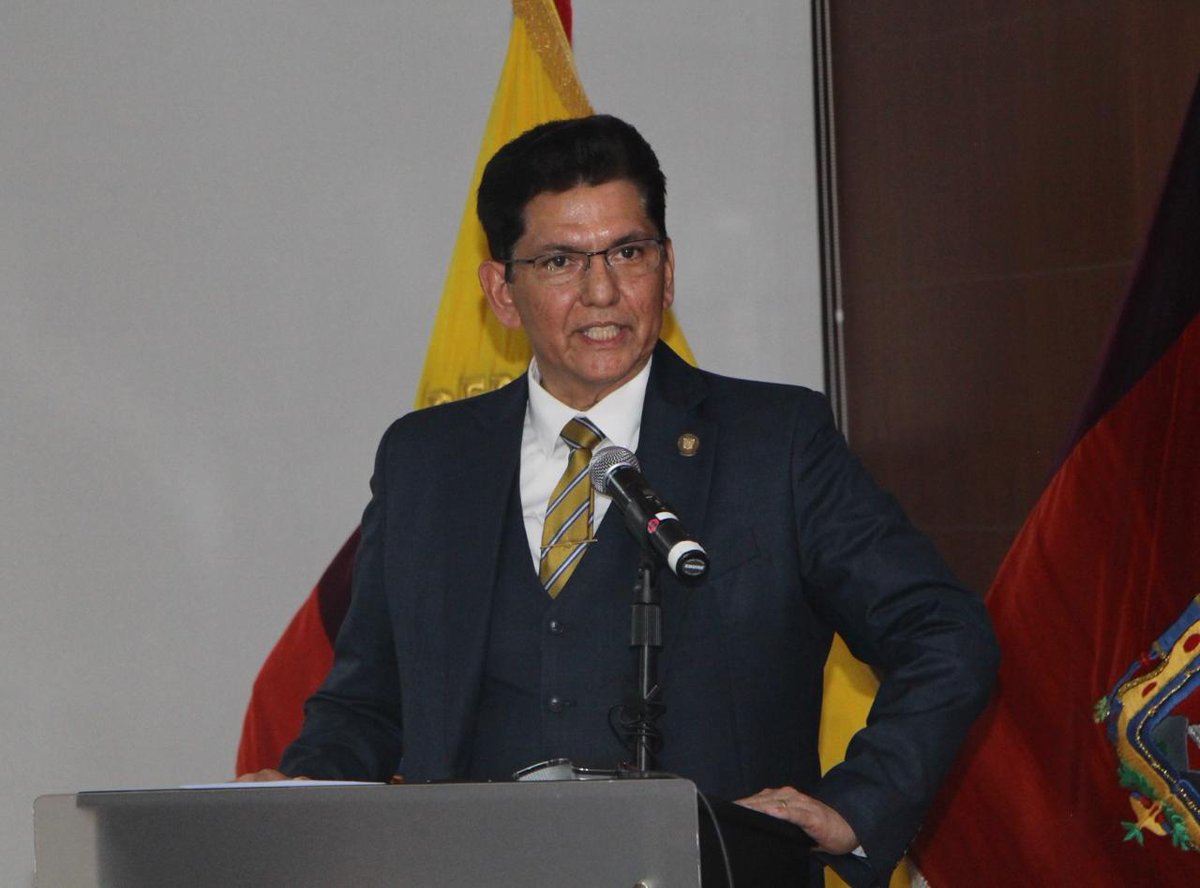 CorteNacional's tweet photo. Las conclusiones de la obra las dio el Dr. Iván Cevallos, juez Distrital de lo Contencioso Tributario y editor – compilador de la obra, afirmando que esta recopilación recoge la historia, el presente y las perspectivas de la justicia tributaria, escritas desde los enfoques de diversos actores del proceso judicial. Esto ha permitido profundizar en el derecho tributario y consolidar esta publicación como un aporte al país.