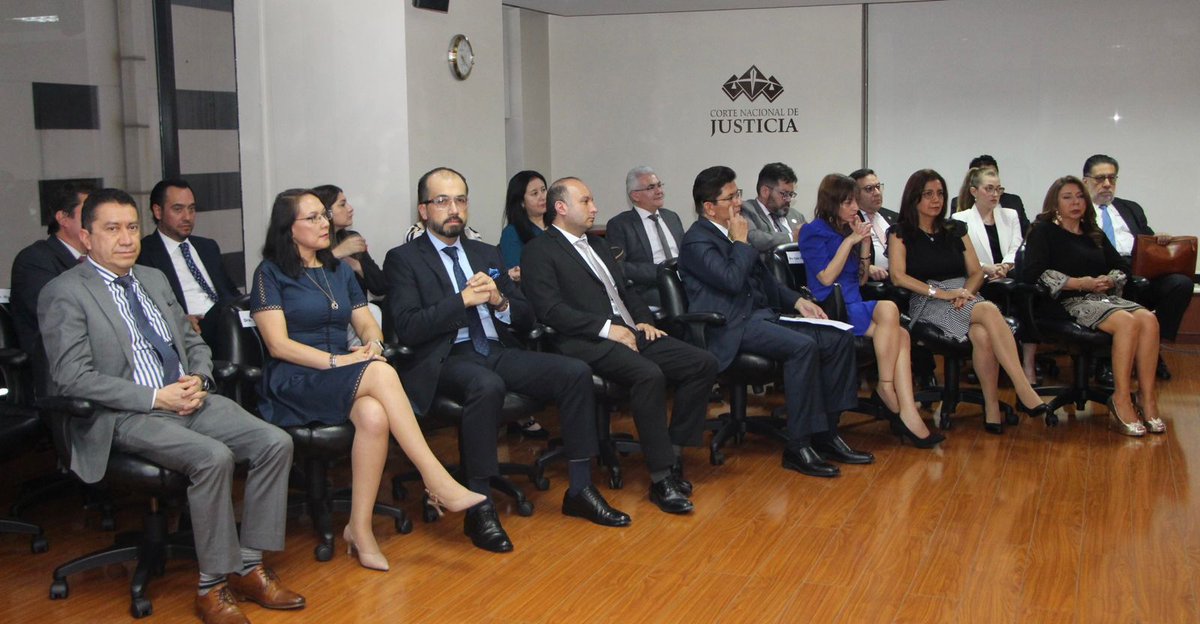 CorteNacional's tweet photo. Las conclusiones de la obra las dio el Dr. Iván Cevallos, juez Distrital de lo Contencioso Tributario y editor – compilador de la obra, afirmando que esta recopilación recoge la historia, el presente y las perspectivas de la justicia tributaria, escritas desde los enfoques de diversos actores del proceso judicial. Esto ha permitido profundizar en el derecho tributario y consolidar esta publicación como un aporte al país.