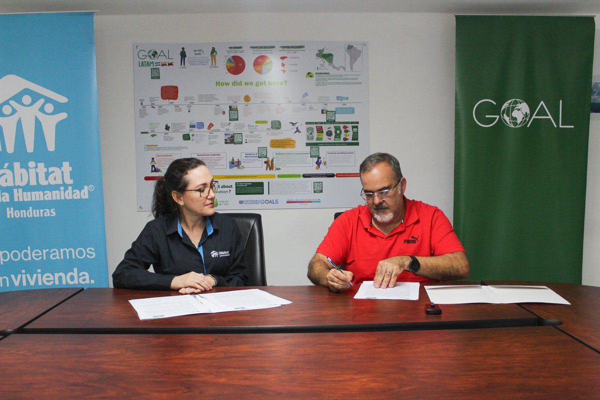 GOAL_Honduras's tweet photo. #GranNoticia
🌍🤝 Hemos firmado junto a Hábitat para la Humanidad Honduras unen fuerzas por la sostenibilidad
 Formalizamos una alianza estratégica para construir resiliencia en comunidades vulnerables y trabajar hacia los #ODS:
✅ Igualdad de género
✅ Agua y saneamiento
✅ Acción por el clima
✅ Ciudades sostenibles
Bajo la Nueva Agenda Urbana, impulsamos un futuro más justo y sostenible para todas las generaciones. 💙

#GOALContigo