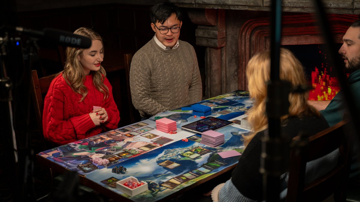 JustCassa_'s tweet photo. Looking for an editor to take the reigns on a new @CozyMagicClub video! If you're keen or have someone you can recommend please chuck me a DM or reply below! 🙏 https://t.co/YagdAOg6fh