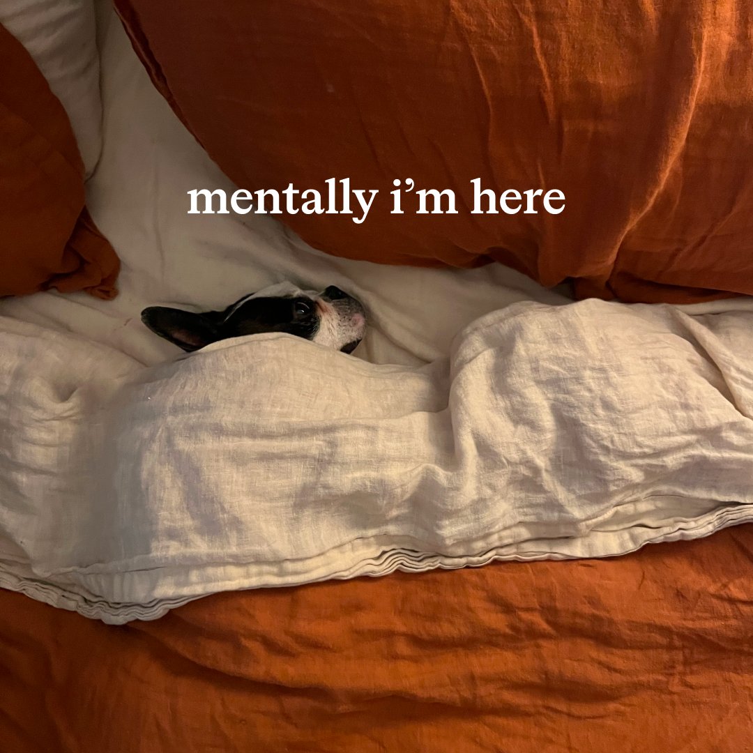 calm's tweet photo. If your social battery is running low, please nap and recharge. 🪫 https://t.co/70bLzKydY3