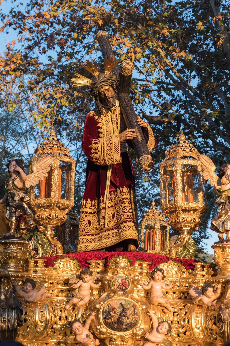 HdadGranPoder's tweet photo. “Dios es luz, y nosotros, sin él, tinieblas. Si te alejas de la luz, permanecerás en las tinieblas."

Es VIERNES DEL SEÑOR

#viernesdelSeñor https://t.co/Ku5lCb4Ekw