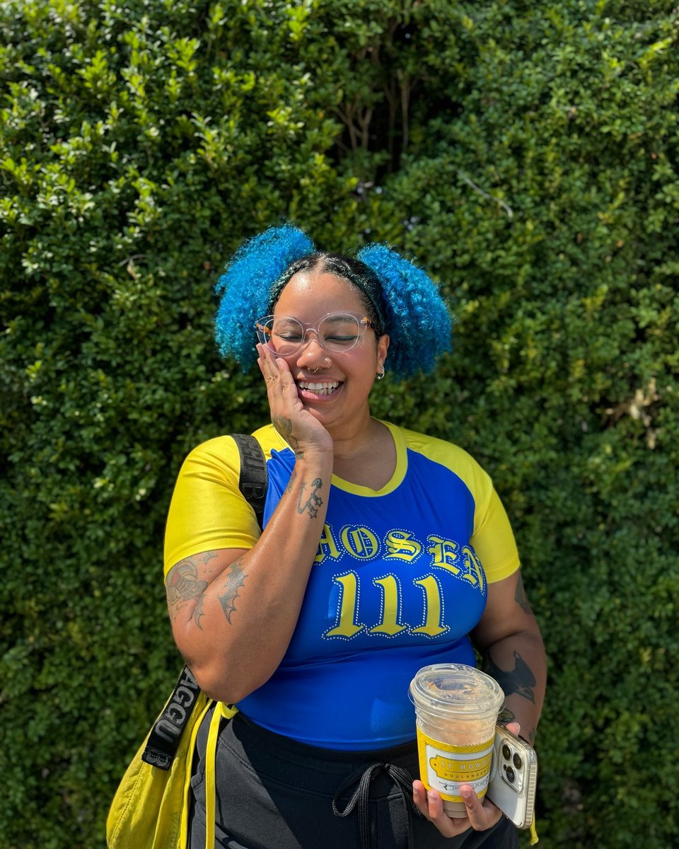 arcticfoxcolor's tweet photo. These babes are sparking major hair envy with shades of blue and purple ๐๐คฉ๐โก๏ธ
https://t.co/lyVZF1Pxv5
#ArcticFoxHairColor #hair #hairstyles #bluehair #purplehair #veganbeauty #crueltyfreebeauty #AFAquamarine #AFPoseidon #AFPurpleAF #AFVirginPink #AFVioletDream https://t.co/dMgImeyCSc