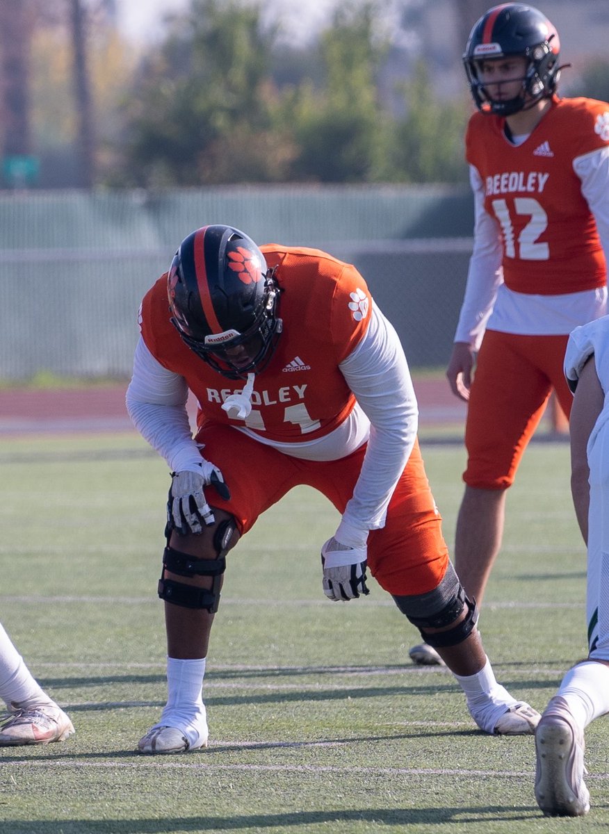 Jauresee Howard (@jaureseeh52) on Twitter photo Full updated season highlight tape ⭐️
6’5 310lbs Versatile Left Tackle!
First team All Confrence!
Team Captain!
<a href="/Coach_Hart15/">Coach Hart</a> <a href="/coach_Boles/">Coach Boles!</a> <a href="/QBCoachK/">Devin Knudsen</a> <a href="/JLira2/">Jesse Lira</a> <a href="/Coach_Bray_11/">Coach Austin Bray</a>
hudl.com/v/2QwJ1N Full updated season highlight tape ⭐️
6’5 310lbs Versatile Left Tackle!
First team All Confrence!
Team Captain!
<a href="/Coach_Hart15/">Coach Hart</a> <a href="/coach_Boles/">Coach Boles!</a> <a href="/QBCoachK/">Devin Knudsen</a> <a href="/JLira2/">Jesse Lira</a> <a href="/Coach_Bray_11/">Coach Austin Bray</a>
hudl.com/v/2QwJ1N
