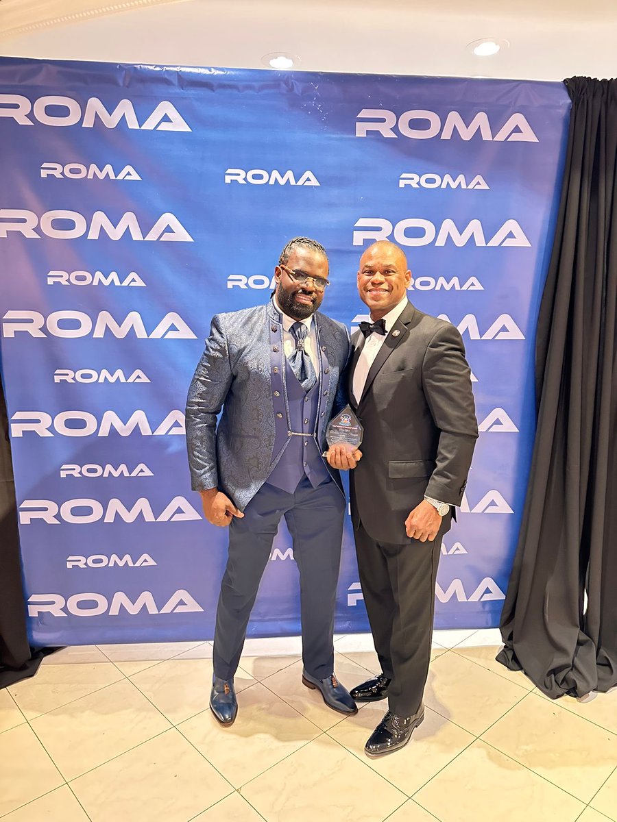 NYPD 100th Precinct tweet media