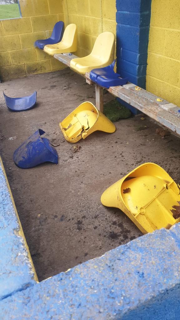 aaron_housing's tweet photo. Yet again 😡Why this crowdfunder and project really really matters 🙏💙💛 @PenlanAFC https://t.co/GVJLLSBNlT