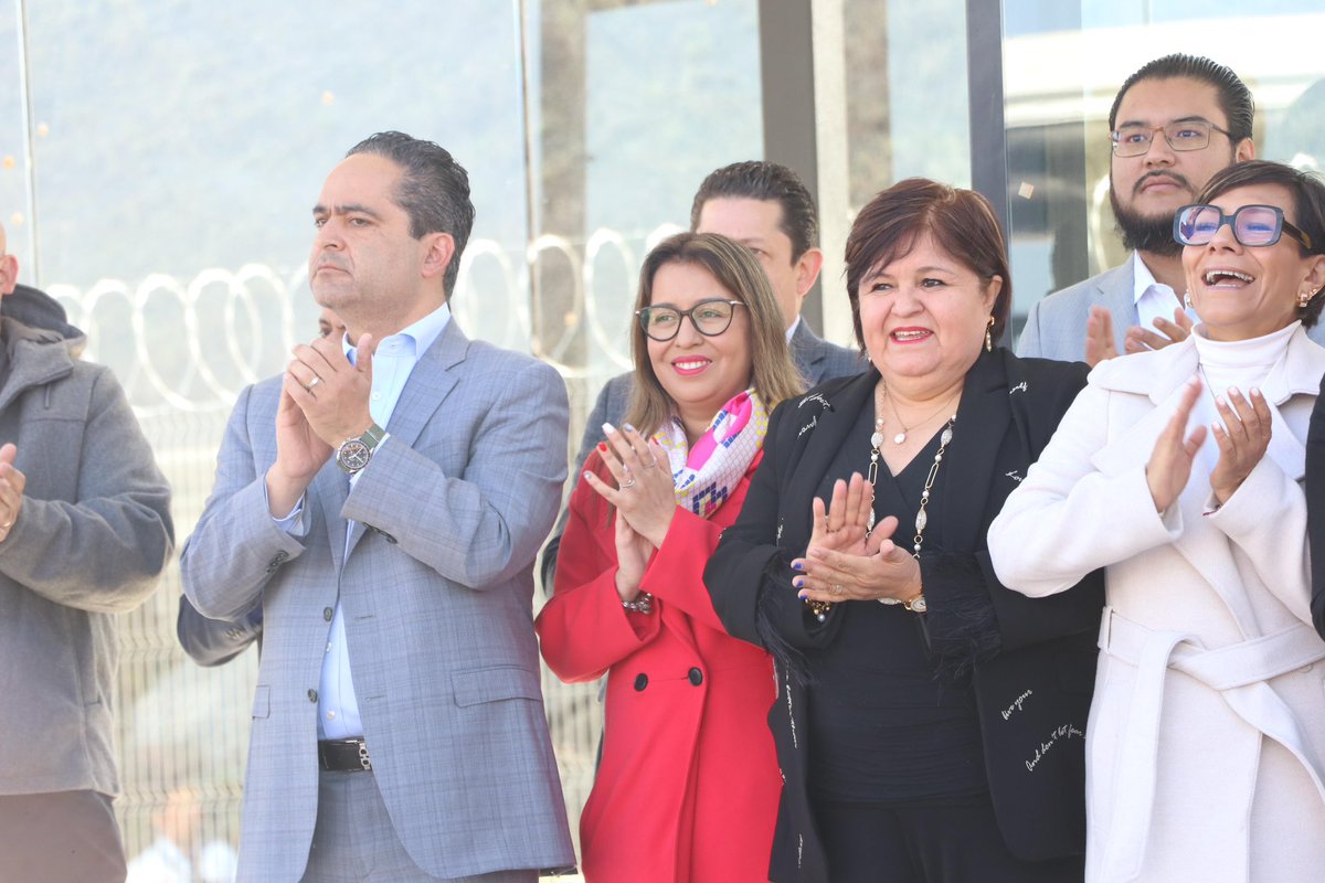 Melva Navarro tweet media