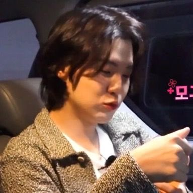 yooneedy's tweet photo. 😗 https://t.co/wM9GVO1FDI
