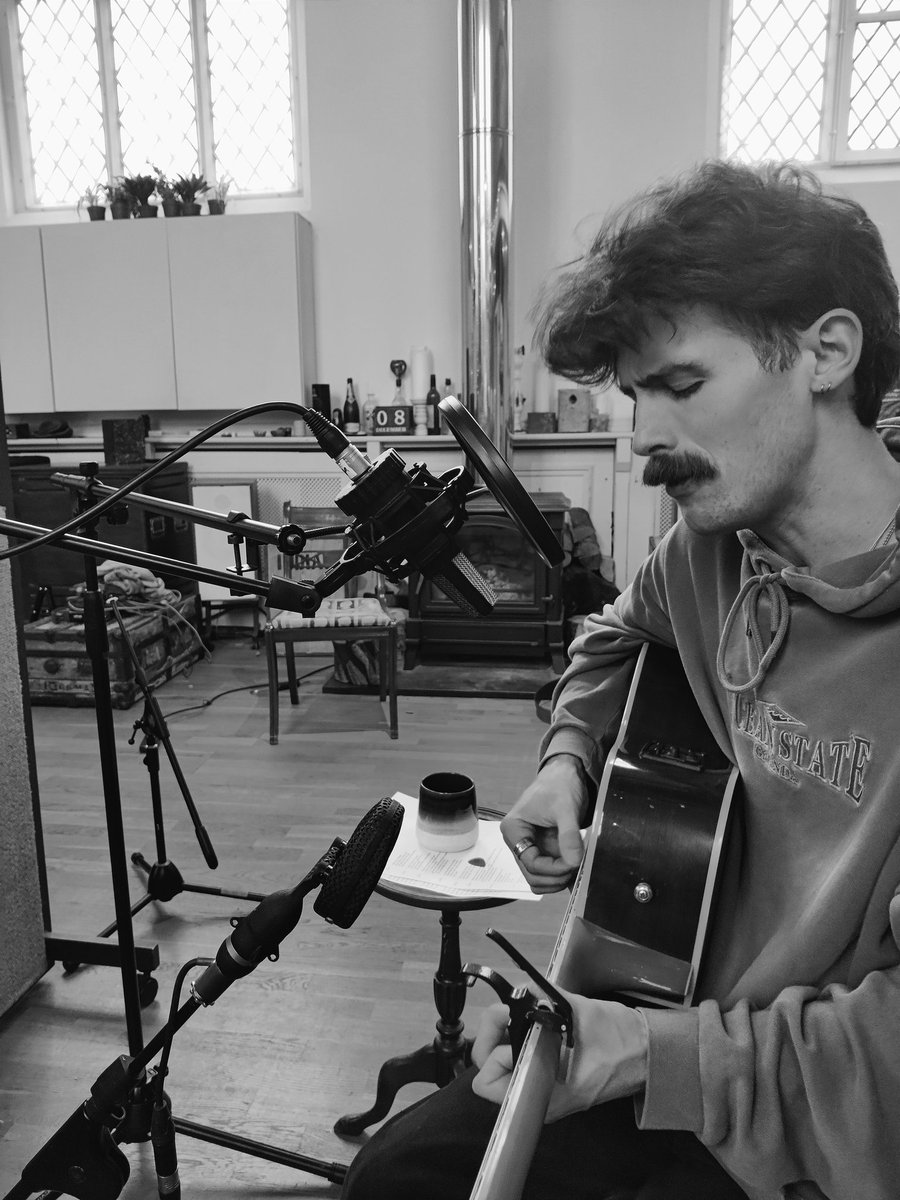 RiddlerMusic tweet picture