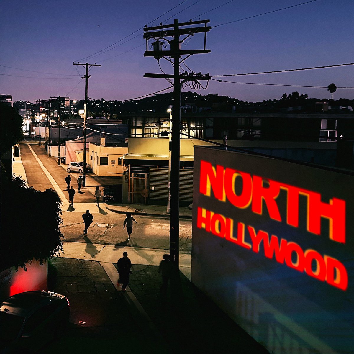 NORTH HOLLYWOOD 💔 5 SONGS, 12 MINUTES. FINAL PROJECT OF THE YEAR

NOW AVAILABLE @ NOHOPROJECT.COM