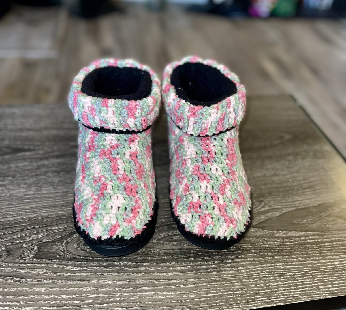 _Beeloveit's tweet photo. Cozy Girl Season 🧶 https://t.co/7bWMfv4UTW