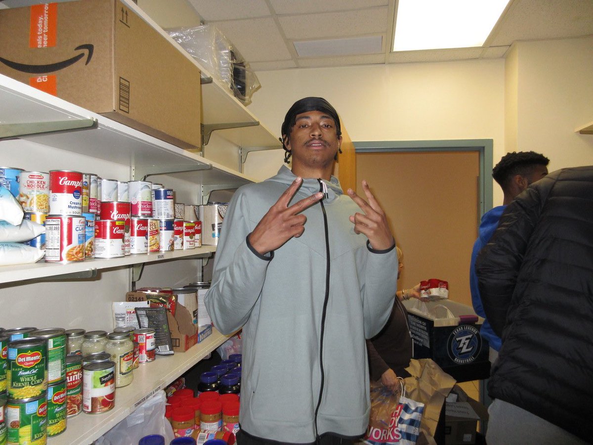 #1 BWill Fan Account (@texaslegends) on Twitter photo Legends Nation donated over 300 lbs of food to our <a href="/CoServ/">CoServ</a> Mission of the Month! Thanks to their donation <a href="/jhenderson_3/">Jordan Henderson</a>, <a href="/TeafaleJ/">teafale lenard jr</a> & <a href="/pjwheeler04/">Phillip.wheeler</a> were able to fill the shelves at <a href="/SalArmyNTX/">Salvation Army North TX</a> Food Pantry in McKinney! 💙🍽️ Legends Nation donated over 300 lbs of food to our <a href="/CoServ/">CoServ</a> Mission of the Month! Thanks to their donation <a href="/jhenderson_3/">Jordan Henderson</a>, <a href="/TeafaleJ/">teafale lenard jr</a> & <a href="/pjwheeler04/">Phillip.wheeler</a> were able to fill the shelves at <a href="/SalArmyNTX/">Salvation Army North TX</a> Food Pantry in McKinney! 💙🍽️