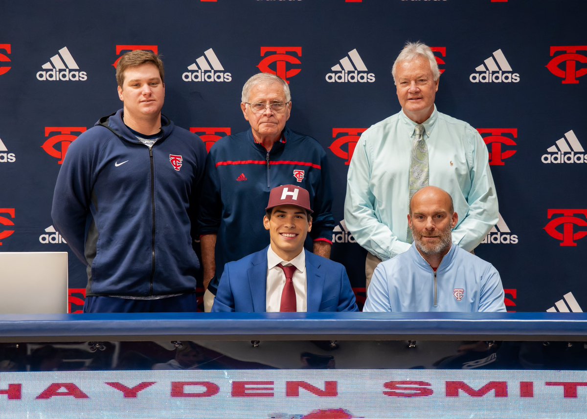 Hayden Smith tweet media