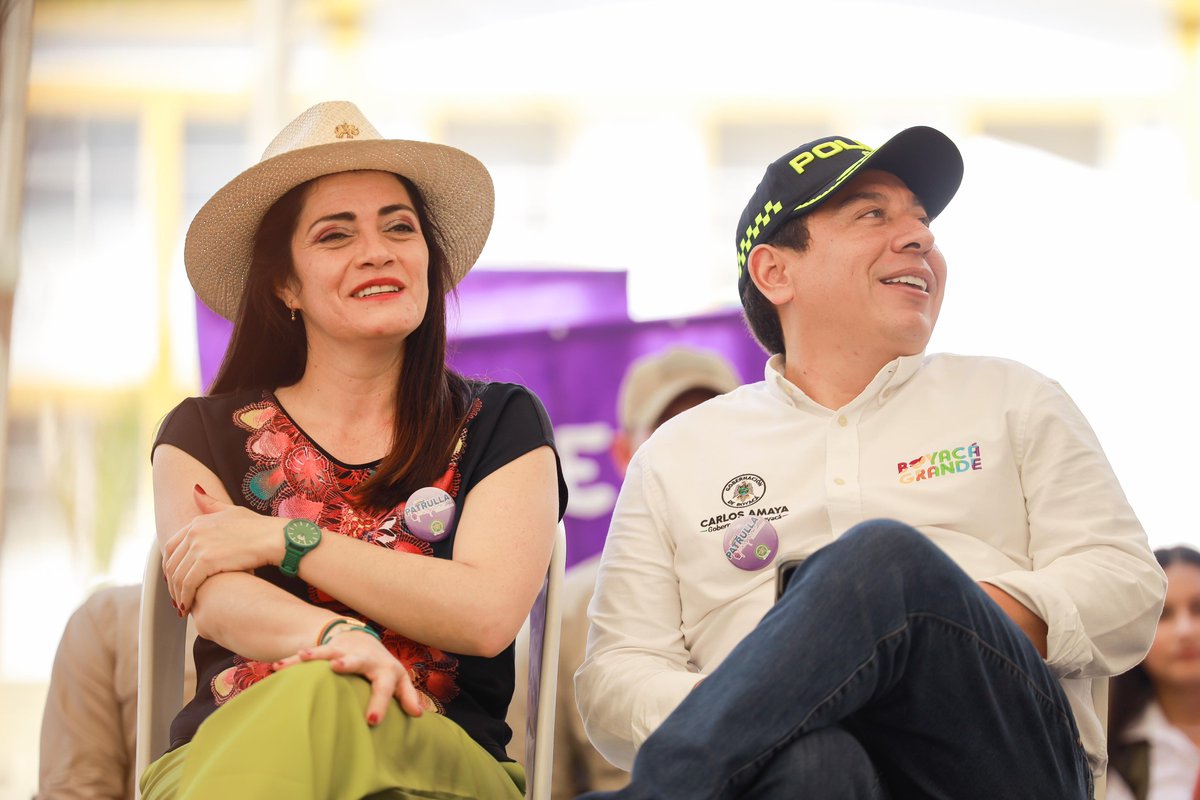 CaroEspitiaJ's tweet photo. Celebramos el fallo del Consejo de Estado a favor de nuestro coequipero @CarlosAmayaR . La construcción de una #BoyacáGrande sigue firme y, con el favor de Dios y de los boyacenses, seguiremos trabajando, sin importar las diferencias, por un departamento que brinde igualdad de oportunidades y progreso para todos y todas.
