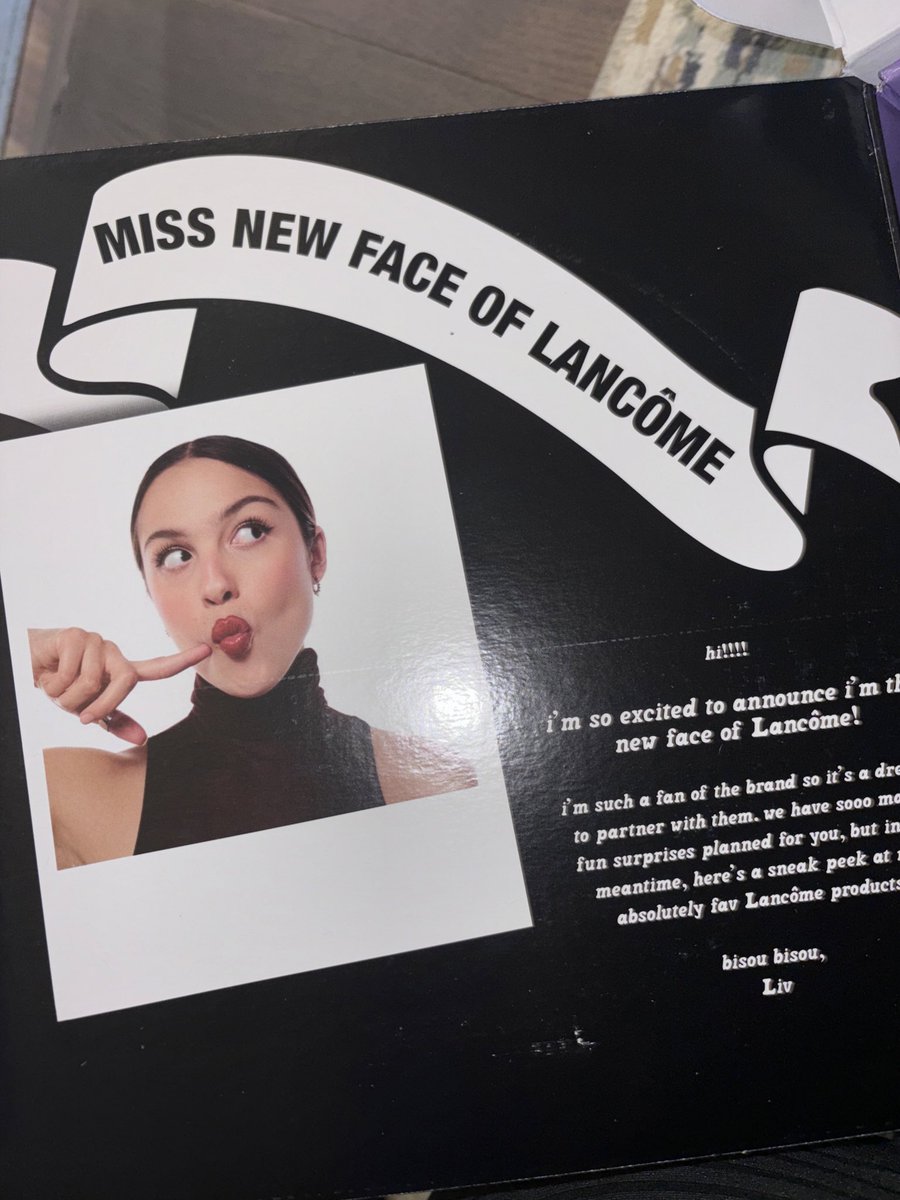 natisxn's tweet image. AAA SO OBSESSED ! Definitely buying a new eyeliner as this one dried out. Tysm @LiviesHQ @LancomeUSA 💜 #LancomexOlivia #GiftedByLancome 💜🫶 So grateful for this. I cant wait for what’s to come with Olivia being the new face of Lancome !!! aaaaaa