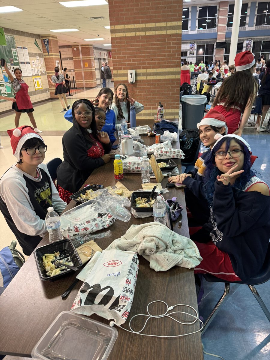 Taft Fine Arts Dance tweet media