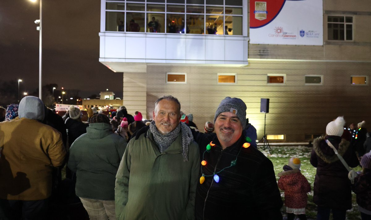 ObjectComputing's tweet image. Join us in making a difference this holiday season by taking part in Light Up Glennon December 16!
hubs.li/Q02_x3pR0
#LightUpGlennon #ObjectComputing #Community #ShareItBack