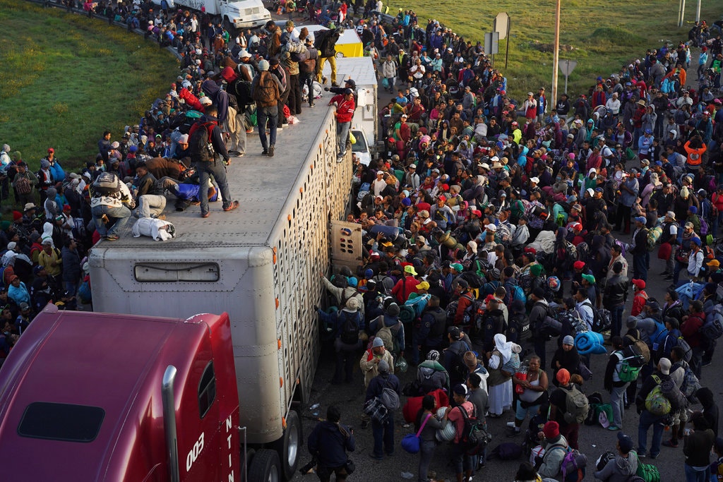 SD73660's tweet photo. BREAKING: Trump says he will not do business with countries that refuse to take back migrants from their own country.

#Trump47 #TrumpTransitionTeam #AmericaFirst #LiberalInsanity  #DemocratsHateAmerica #DNC
#BidenAdministration #BorderCrisis https://t.co/rmzHDqCnRy