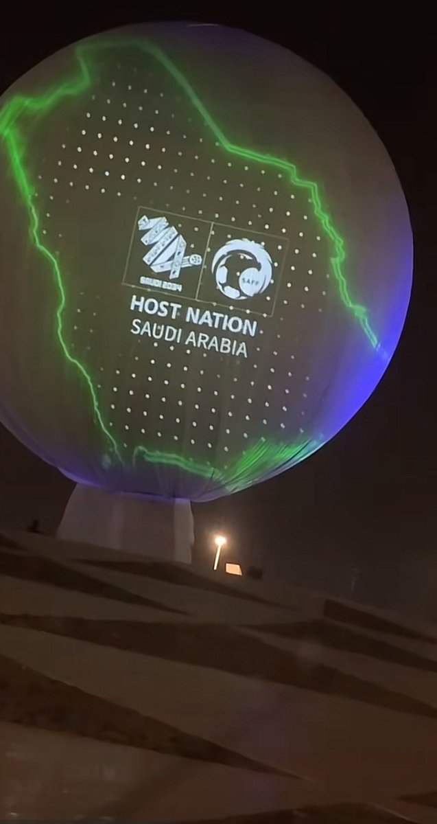 yoyo2sb's tweet photo. #أهلاً_بالعالم  #كاس_العالم_2034 💚💚 https://t.co/CnaoJ5Sy9g