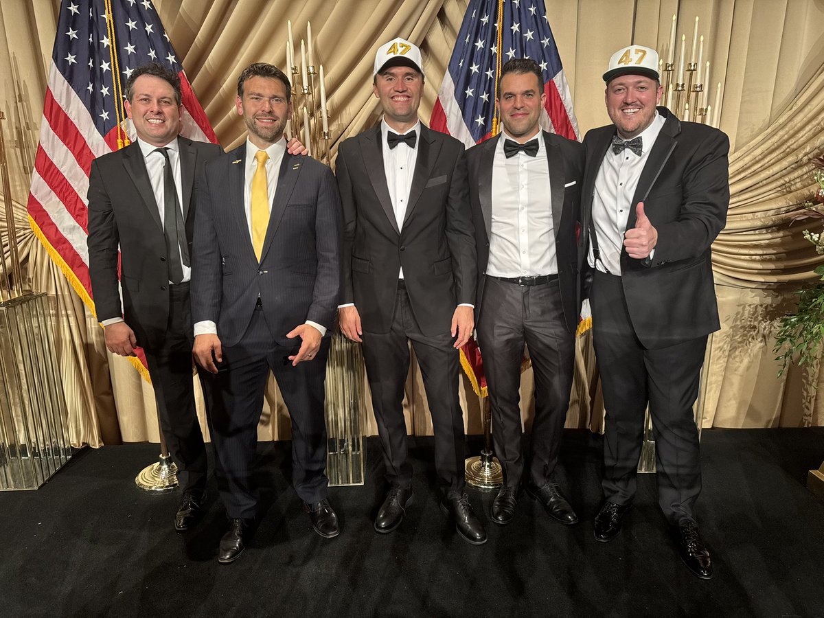 dieworkwear's tweet image. Fortunately, this photo shows every single common mistake today in black tie. So we can move through the image in order.