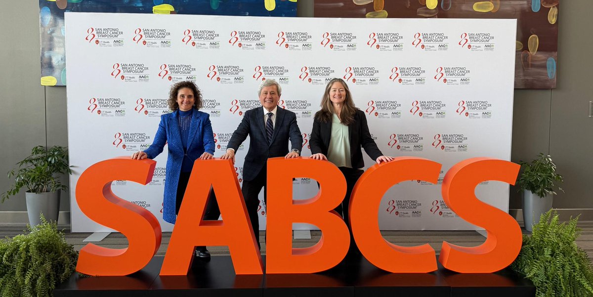 Carlos L. Arteaga, M.D. (@carlosarteagamd) on Twitter photo Another great San Antonio Breast Cancer Symposium! The 47th! Thrilled with the strong presence of Simmons Cancer Center colleagues in San Antonio. #SABCS24 <a href="/utswcancer/">UTSW Simmons Cancer Center</a> <a href="/VKaklamani/">VIRGINIA KAKLAMANI</a> <a href="/KateIdaLathrop/">Kate Lathrop</a> Another great San Antonio Breast Cancer Symposium! The 47th! Thrilled with the strong presence of Simmons Cancer Center colleagues in San Antonio. #SABCS24 <a href="/utswcancer/">UTSW Simmons Cancer Center</a> <a href="/VKaklamani/">VIRGINIA KAKLAMANI</a> <a href="/KateIdaLathrop/">Kate Lathrop</a>