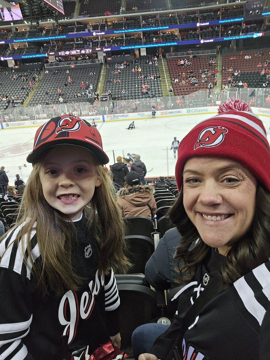 Danielle Kidney tweet media